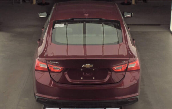 2018 Chevrolet Malibu LT - Image 3