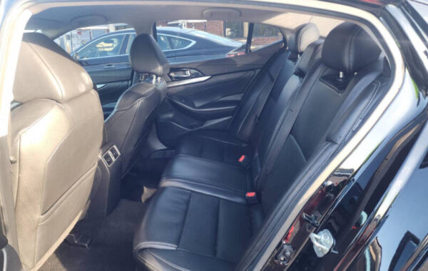 2019 Nissan Maxima 3.5 V6 - Image 9