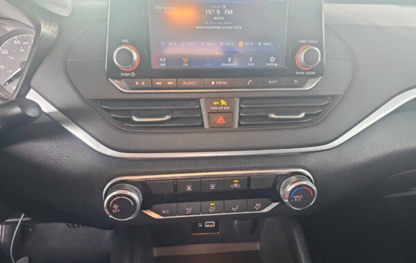 2021 Nissan Altima S - Image 5