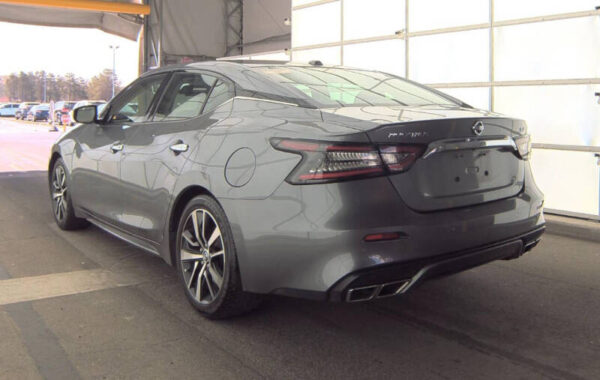 2022 Nissan Maxima SV - Image 7