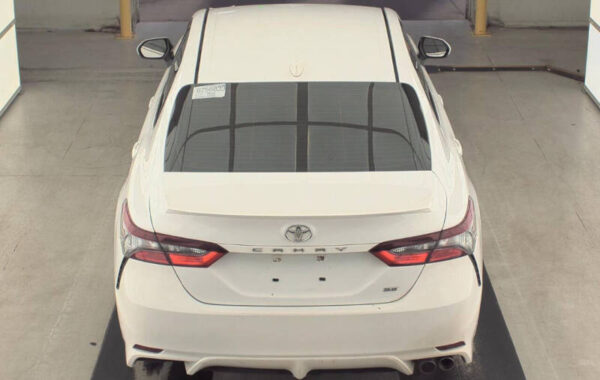 2022 Toyota Camry - Image 6